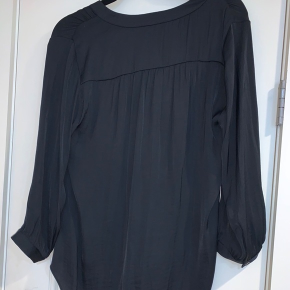 Vince Camuto Blouse - Picture 2 of 3